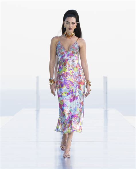 la vacanza versace dress